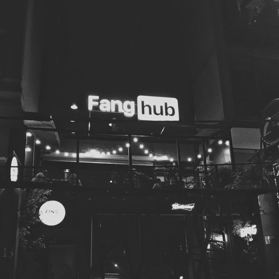 Fang Pub| Bar | Mondaycareer.com